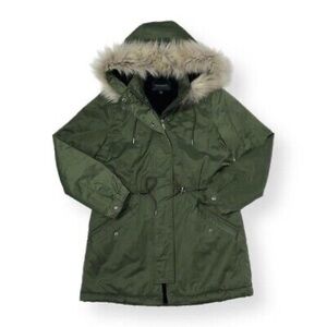 Banana Republic WATER-RESISTANT PARKA w/ FAUX FUR COLLAR, size L, mint condition